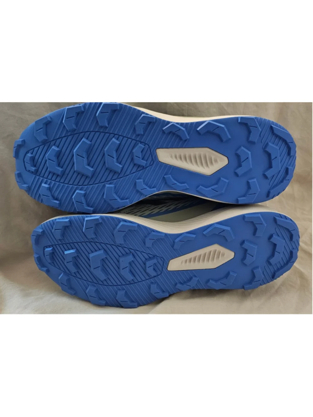 Boys Adidas Terrex Tracefinder Trail Running Shoes Size 7 Green Blue